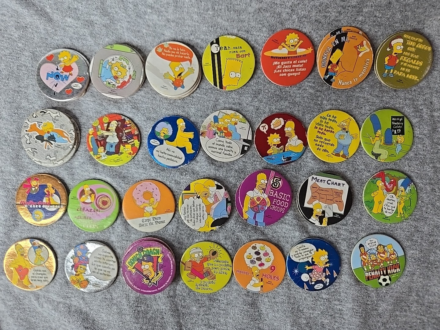 The Simpsons Pickers Lot Of 102 Pogs Tazos Magic Box 2005 Espanol / Ingles