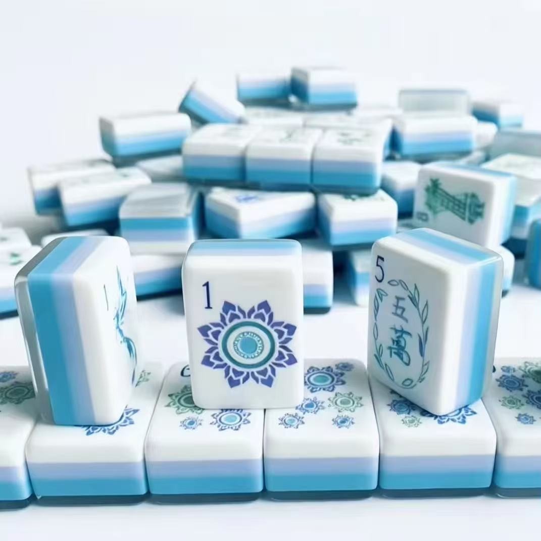 160 trendy glacier blue American-style mahjong tiles, 4 layers of acrylic eng