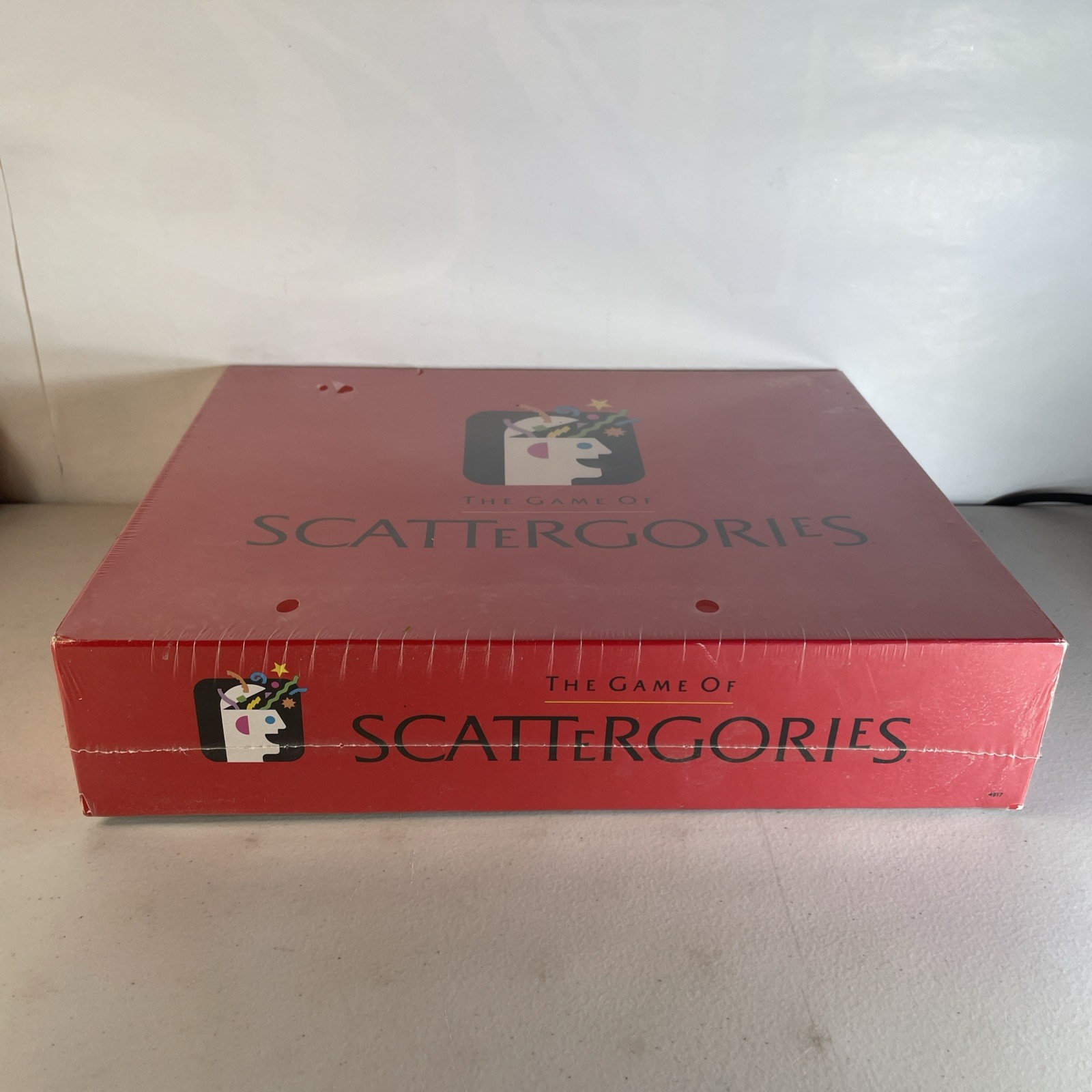 new Scattergories Milton Bradley Games Vintage Board Game 4C43
