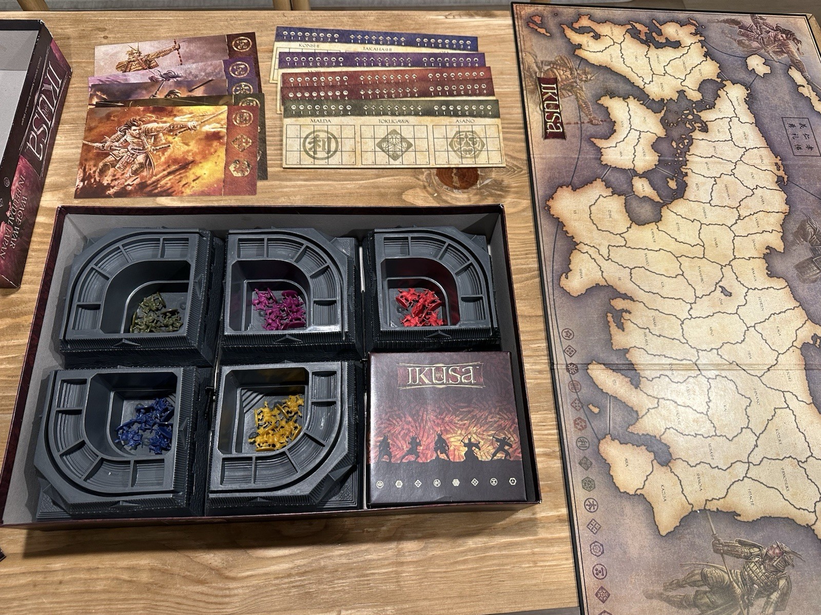 Ikusa Feudal Japan Strategy Board Game With Extras!: Samurai Swords Shogun WOTC