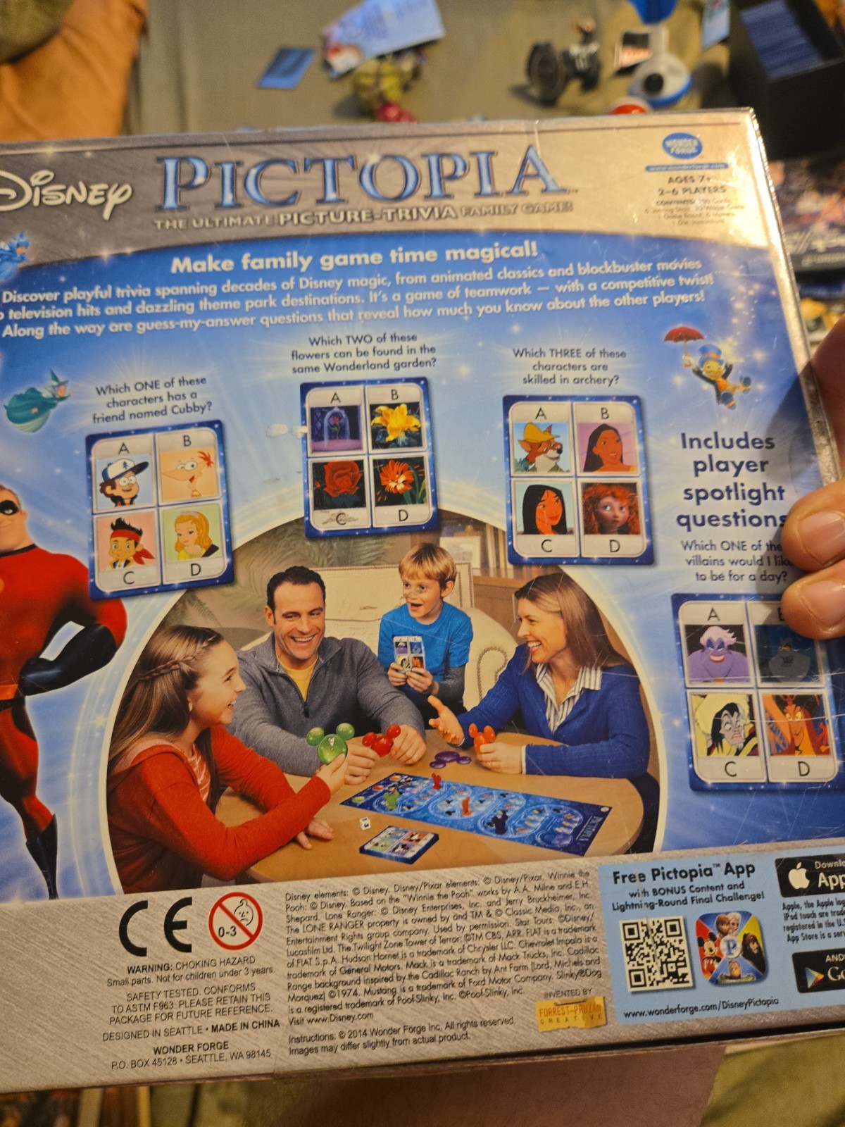 DISNEY Edition PICTOPIA Ultimate Picture-Trivia Family Game