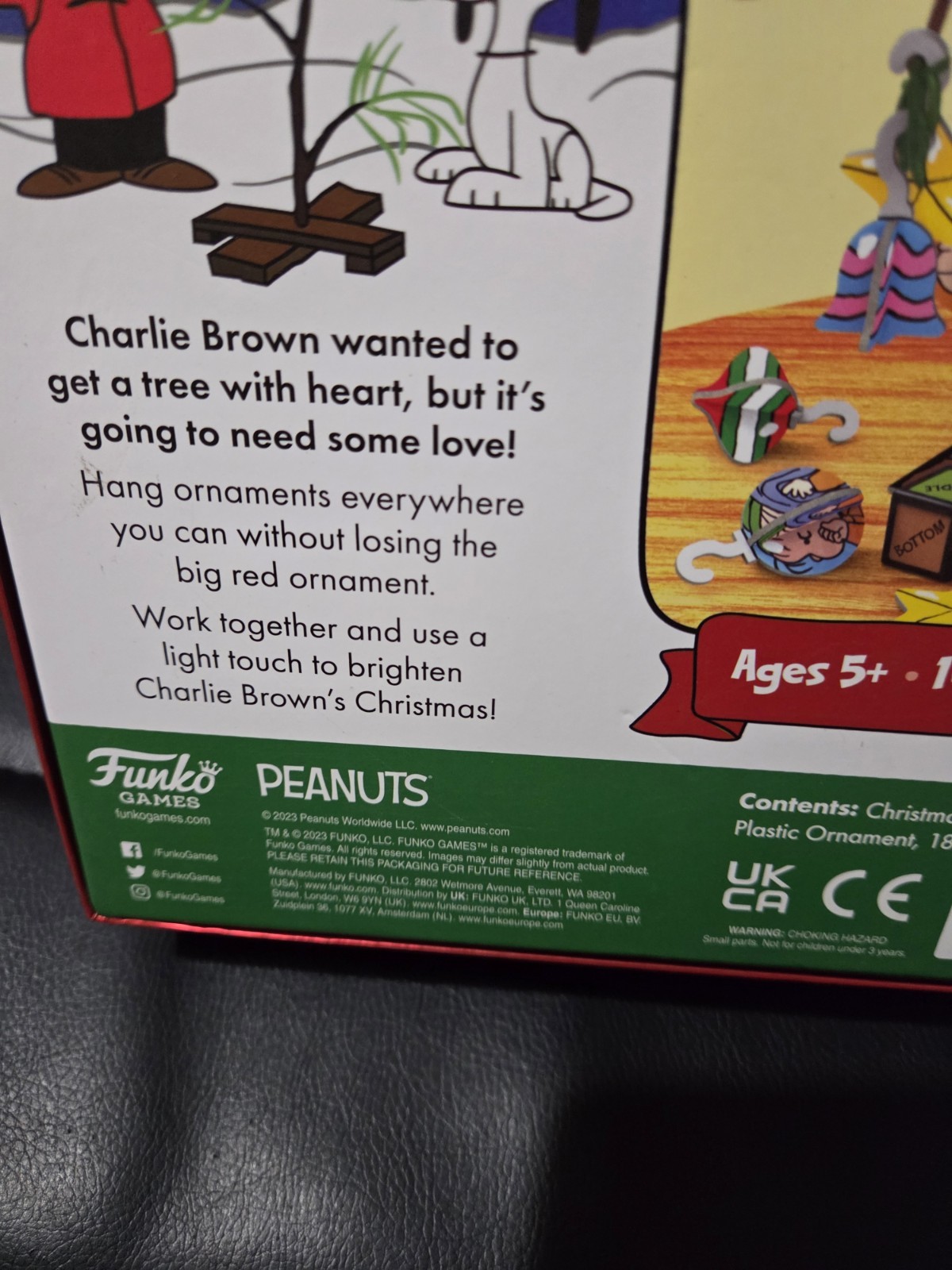 Funko Peanuts Charlie Brown Trim the Tree Complete Game for 1-5 Players