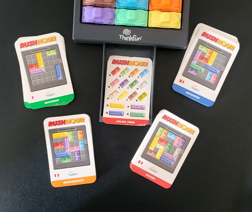 RUSH HOUR Traffic Jam Game Thinkfun Logic Thinking Fun Puzzle Travel Game