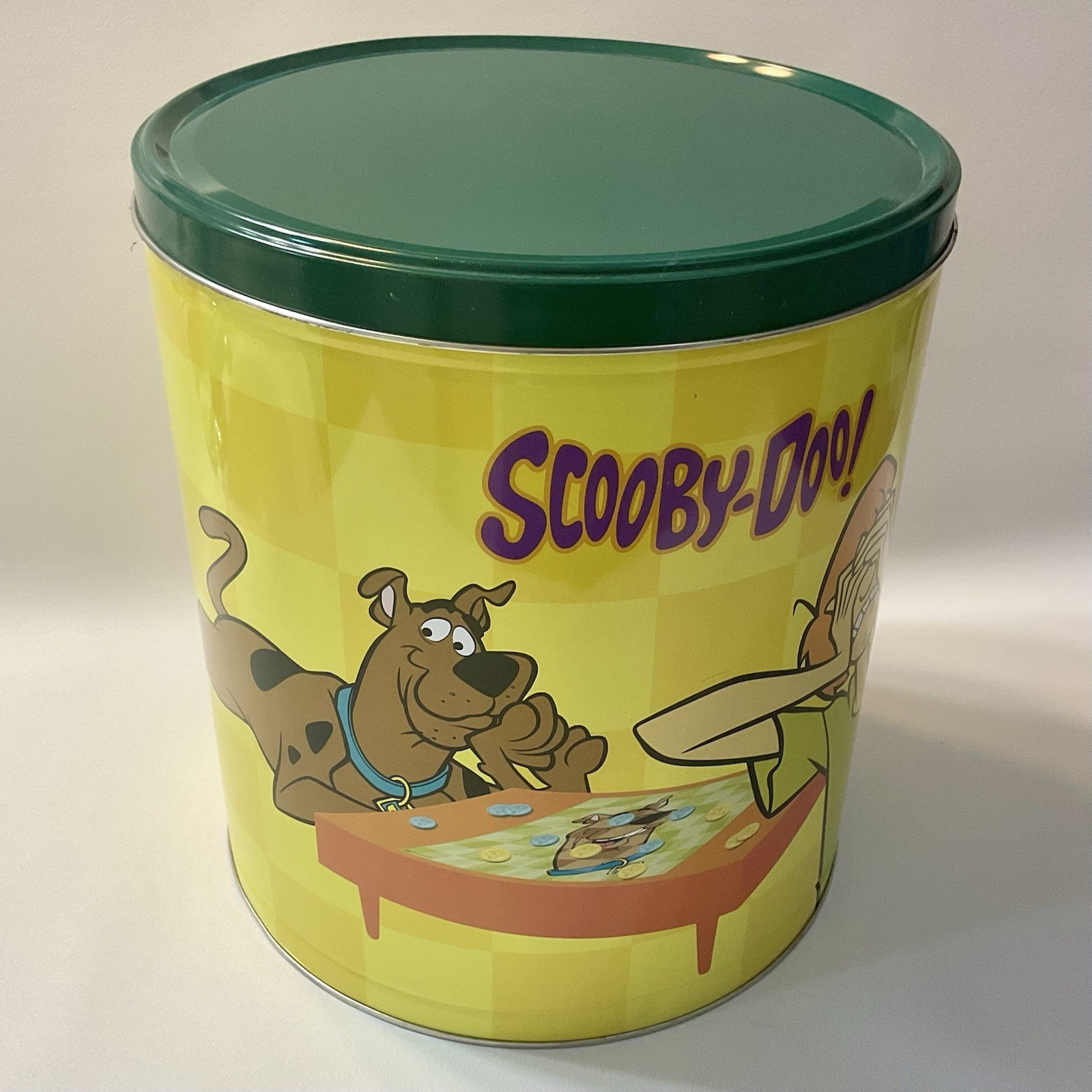 Scooby-Doo Checker Board Game with Pieces Hanna Barbera + Empty Popcorn Tin