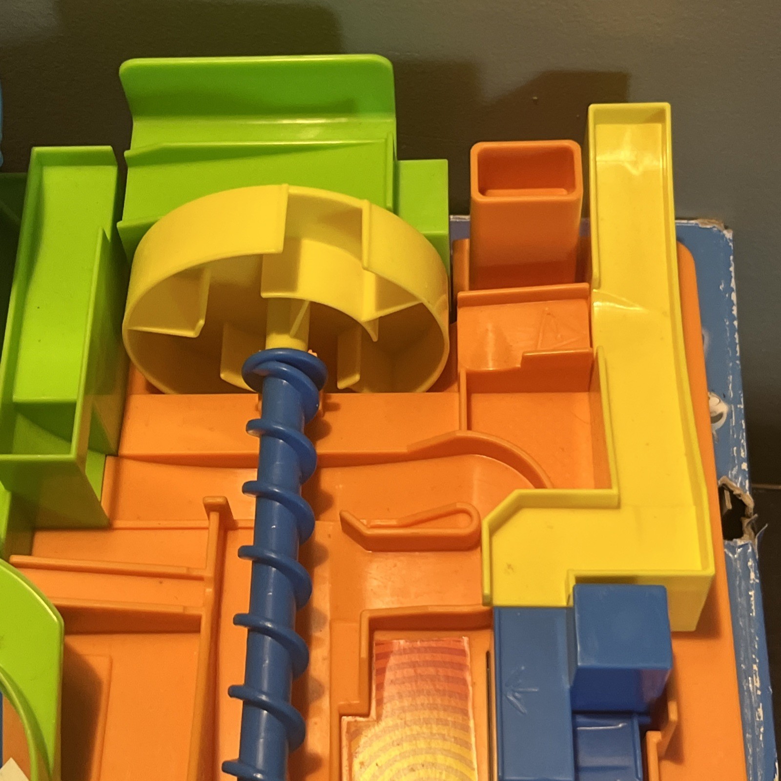 TOMY Screwball Scramble 2 Brainteasers Ages 5-up