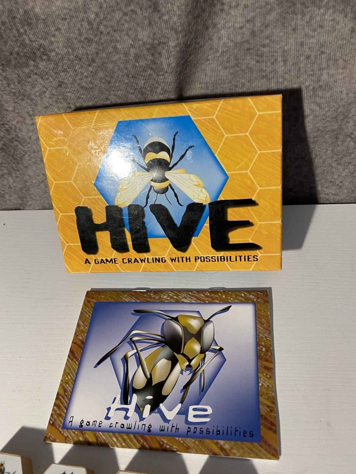 Vintage 2005 Hive Board Game REPLACEMENT PARTS LOT – 17 Wooden Tiles Box Manual