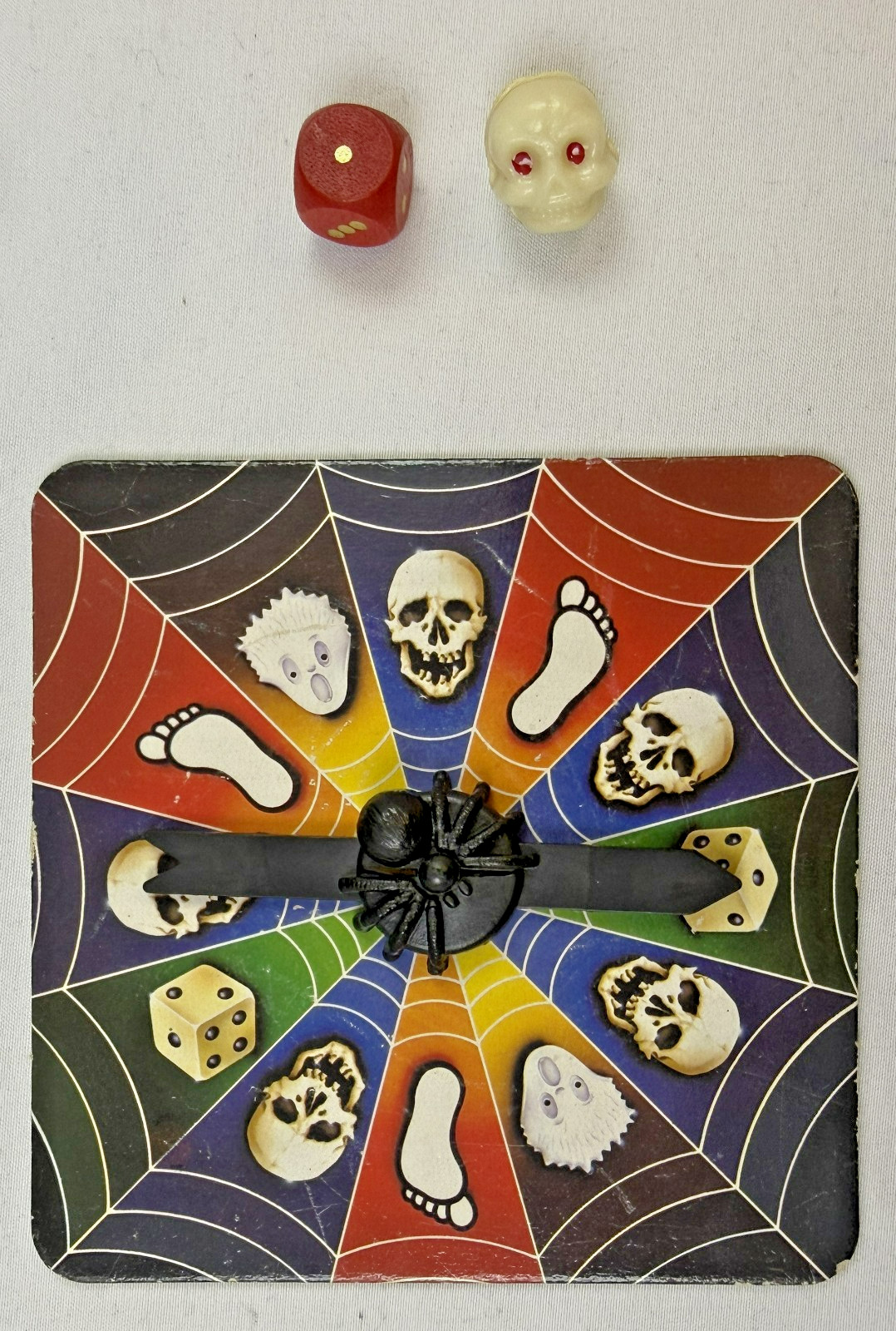 MB Games Haunted Castle Board Game Party Game Complete Vintage 80s