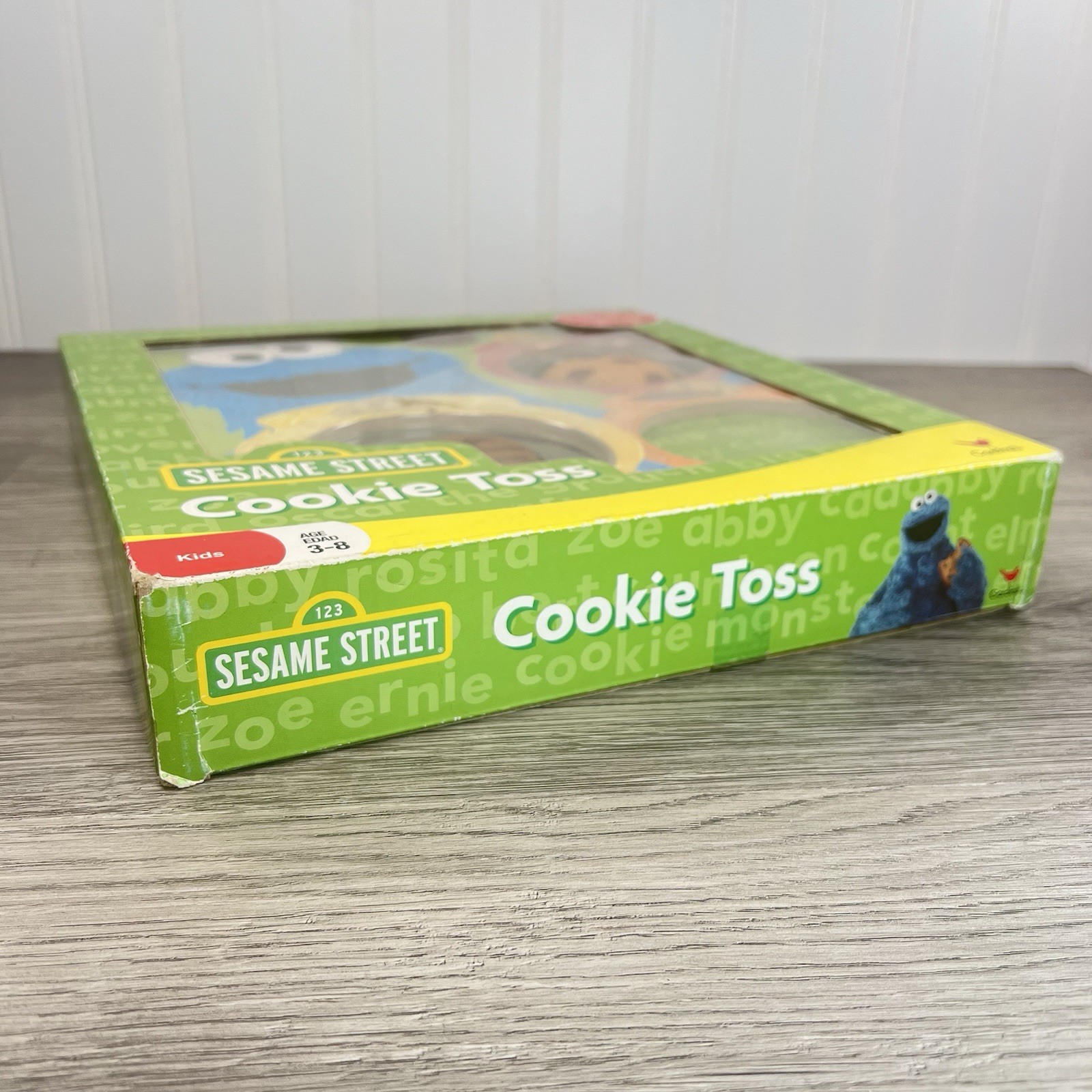Sesame Street Cookie Toss Cookie Monster Multiplayer Preschool Activity Game NEW