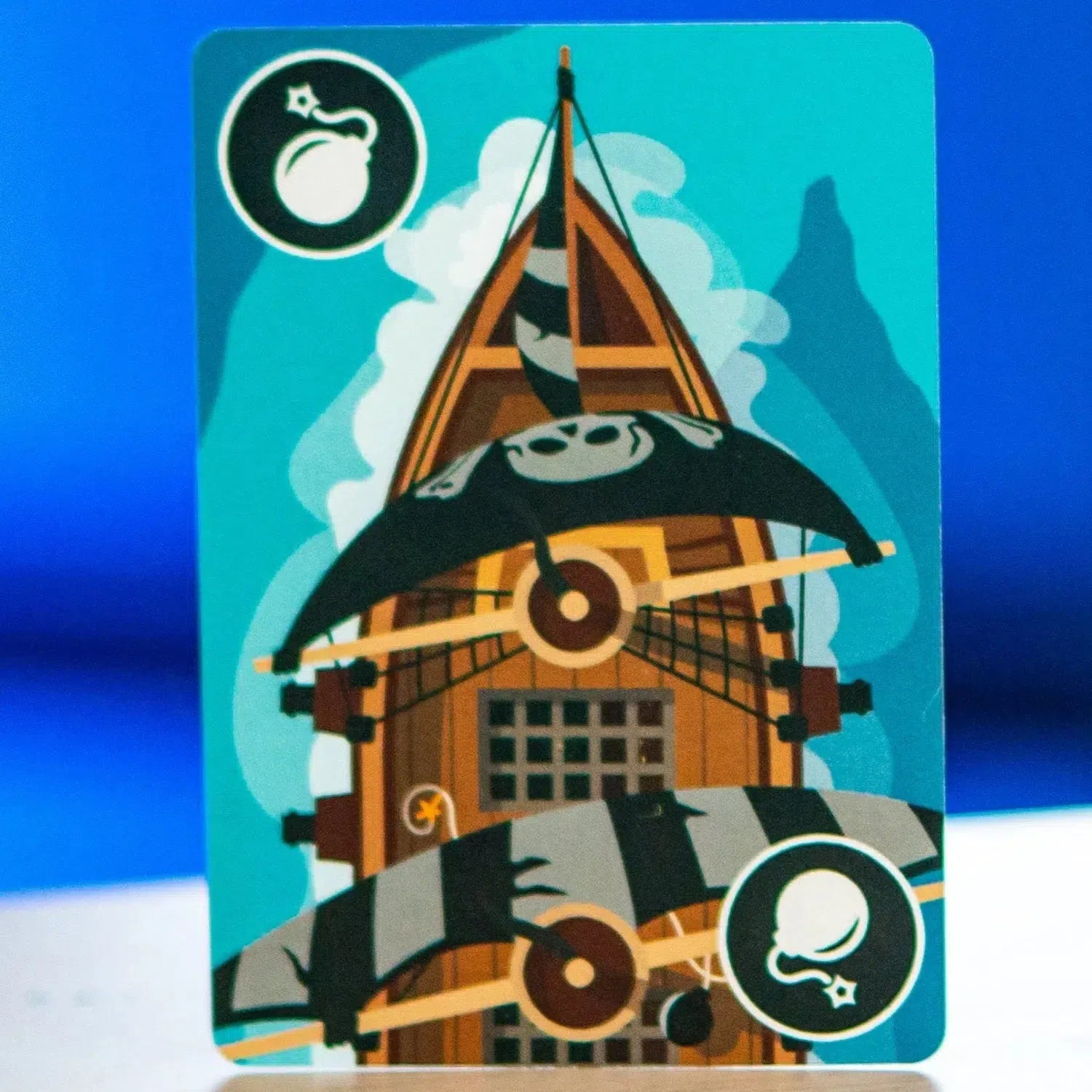 Card game for families with children, fun card game for children 8 years old