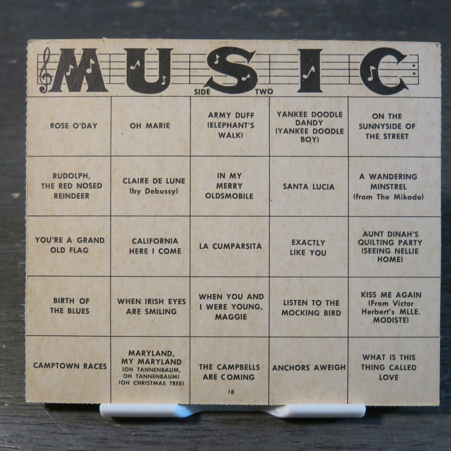 Name That Tune Game Milton Bradley Board Game 3-10 Players Ages 10+ 1959