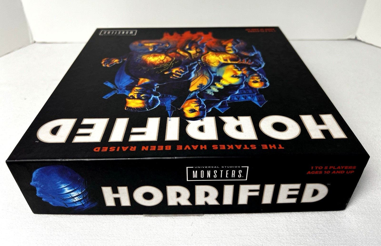 HORRIFIED: Universal Studios Monsters, co-op game, 2019 Ravensburger, COMPLETE