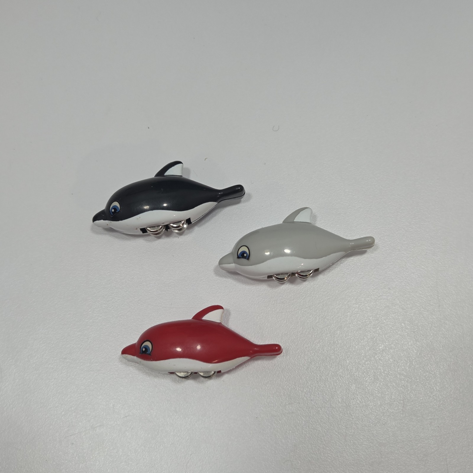 1995 Jumping Dolphins Game DY Toy Works See Video Has Broken Piece (For Parts)
