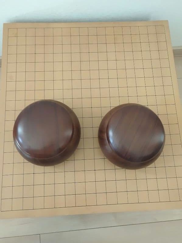 Japanese Go Board Set w Legs Goban Stones Bowls 19×19 Natural Wood Vintage Rare