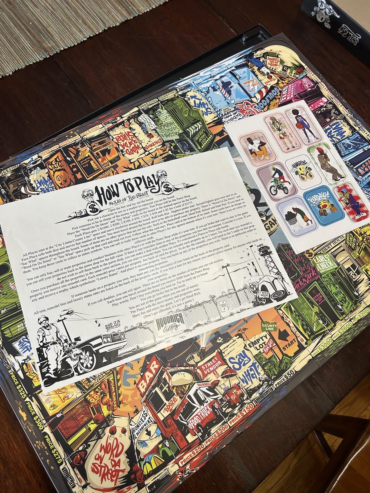 board game (HoodRichTheGame) 2-8 Players, Dice, Cards And Characters.