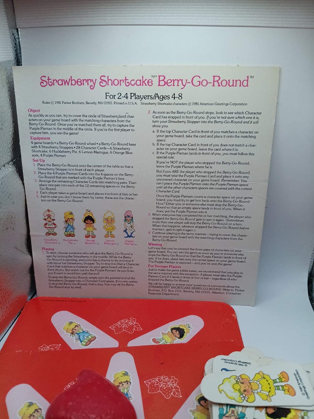 1981 Parker Brothers Strawberry Shortcake Berry-Go-Round Carousel Missing Peices