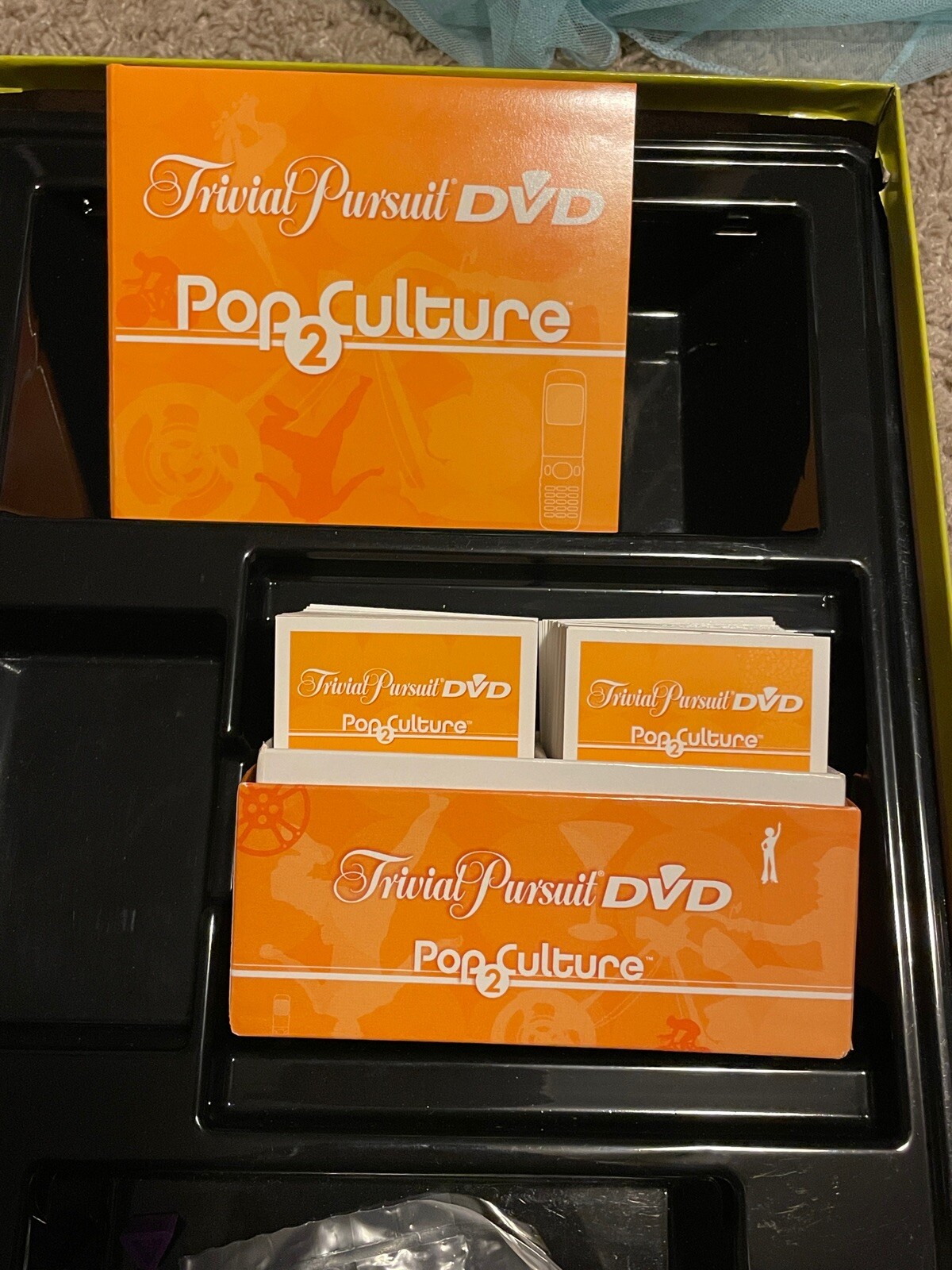 Trivial Pursuit DVD Pop Culture 2 Parker Brothers Board Game COMPLETE SET