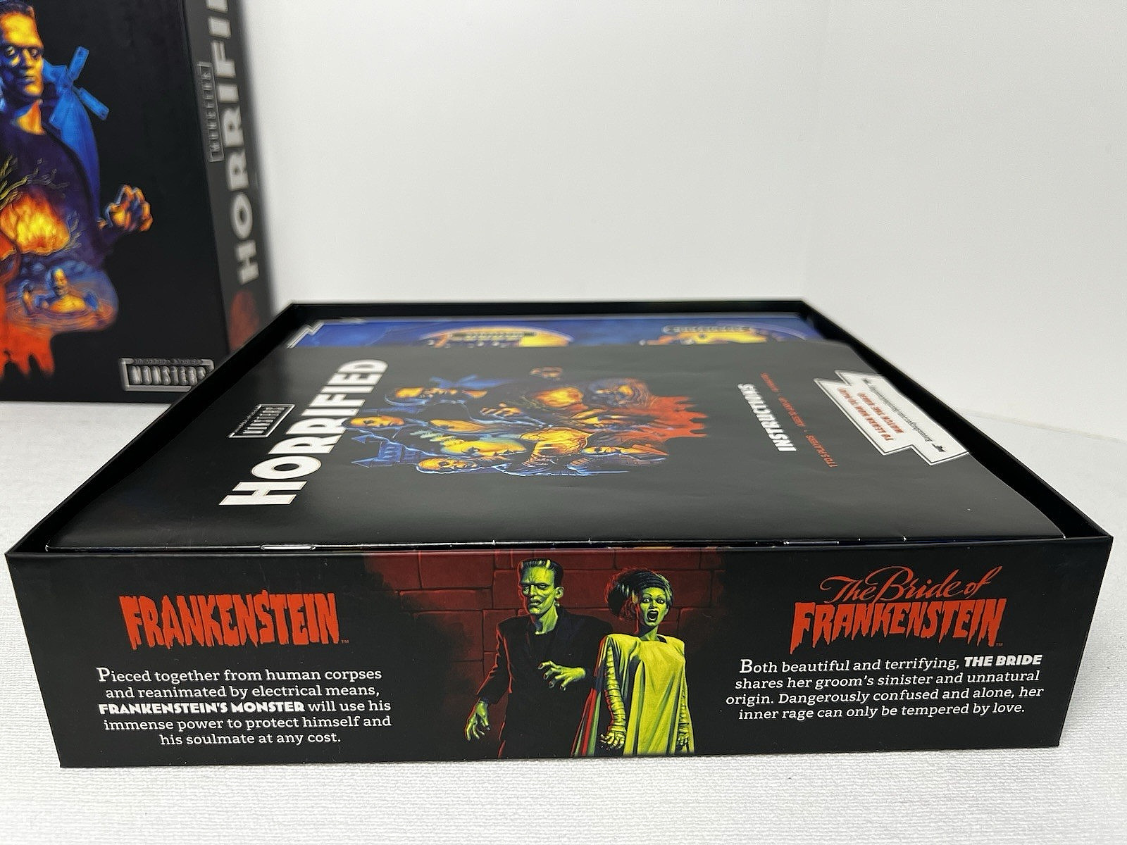 HORRIFIED: Universal Studios Monsters, co-op game, 2019 Ravensburger, COMPLETE