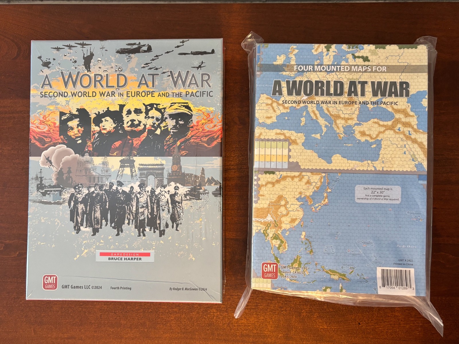 A World at War 4th Printing & Mounted Maps GMT NEW IN SHRINK