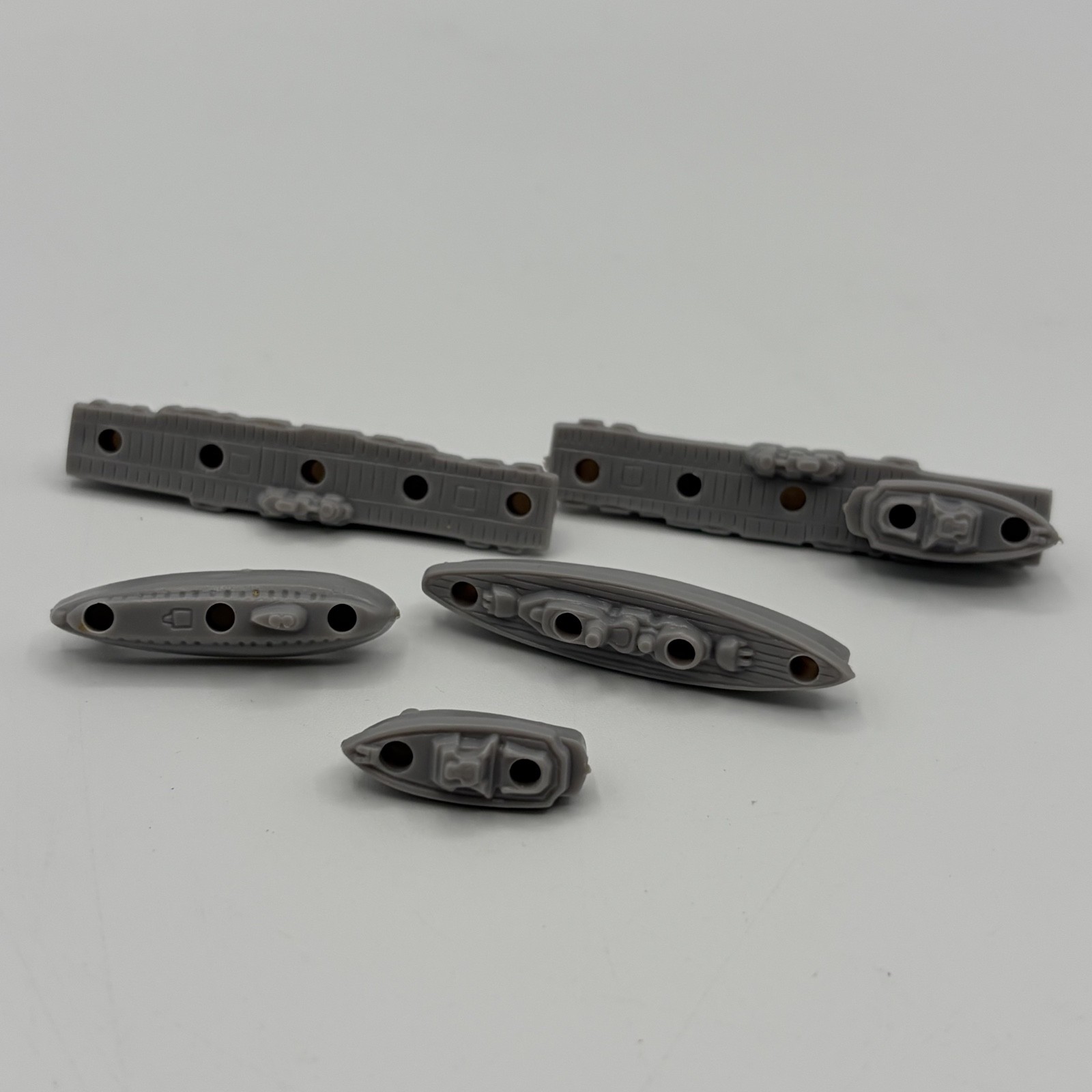 Vintage Battleship 5 Plastic Ships 1971 Milton Bradley Game Replacement Pieces