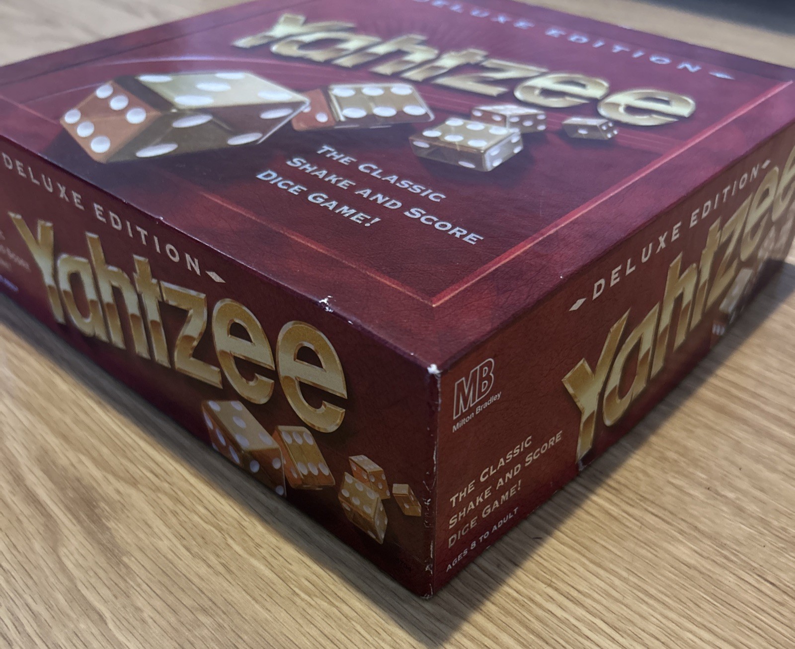 **NEW OPEN BOX** Milton Bradley Yahtzee Deluxe Edition 1997 Gold Dice Board Game
