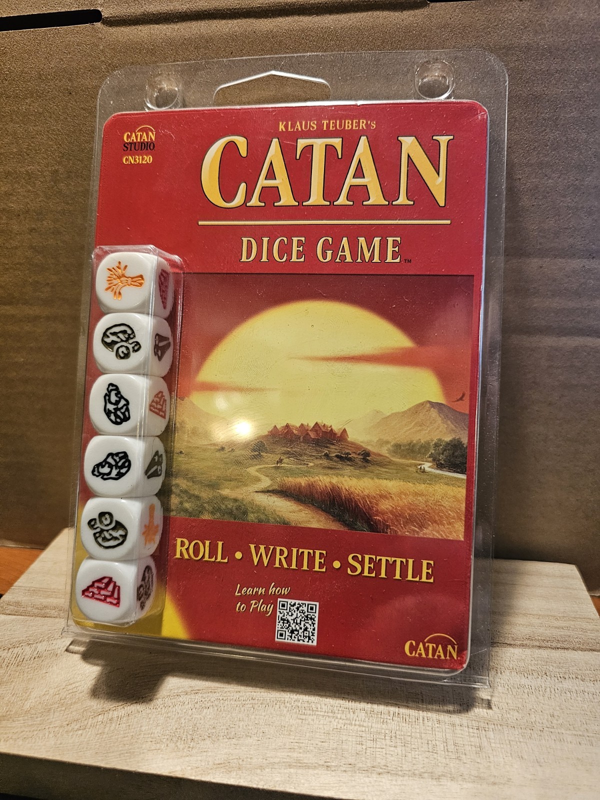 Settlers of Catan 5-6 Player Extension with Dice Game BRAND NEW