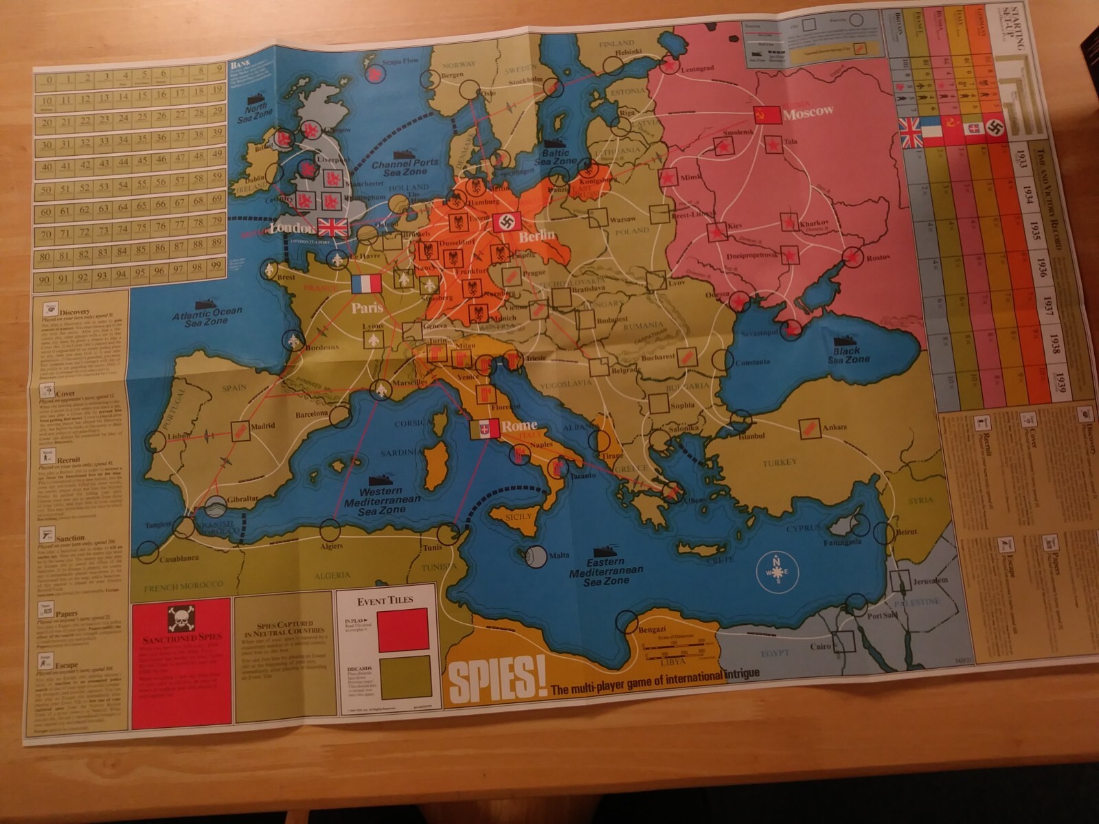 Spies!-TSR-Multi Player game of 1930’s Espionage-Unpunched-Complete-Excellent