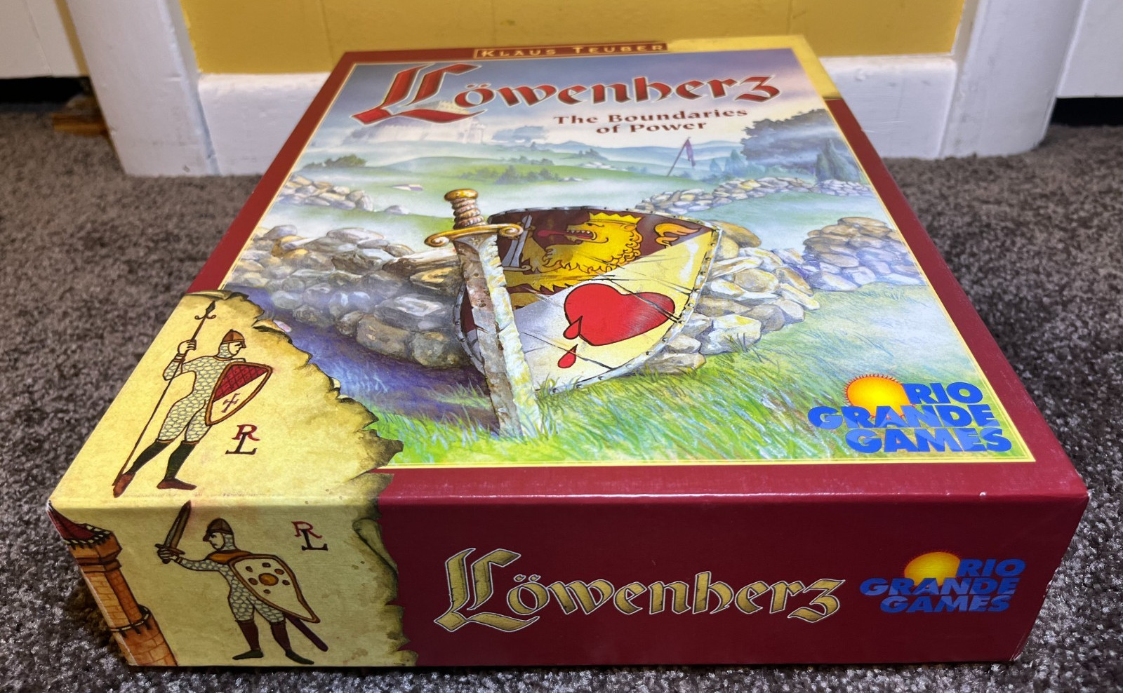 LOWENHERZ BOARD GAME Rio Grande Games, OOP, Pieces Still Sealed, Excellent Rare