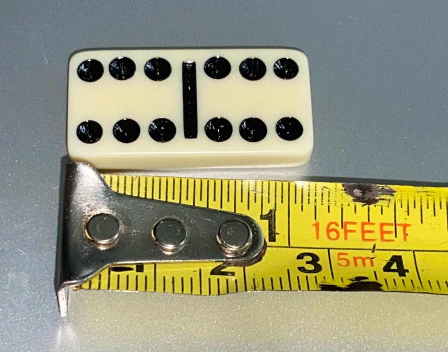 Double-Six Dominoes Supreme Vintage Set Of 28 Travel Size