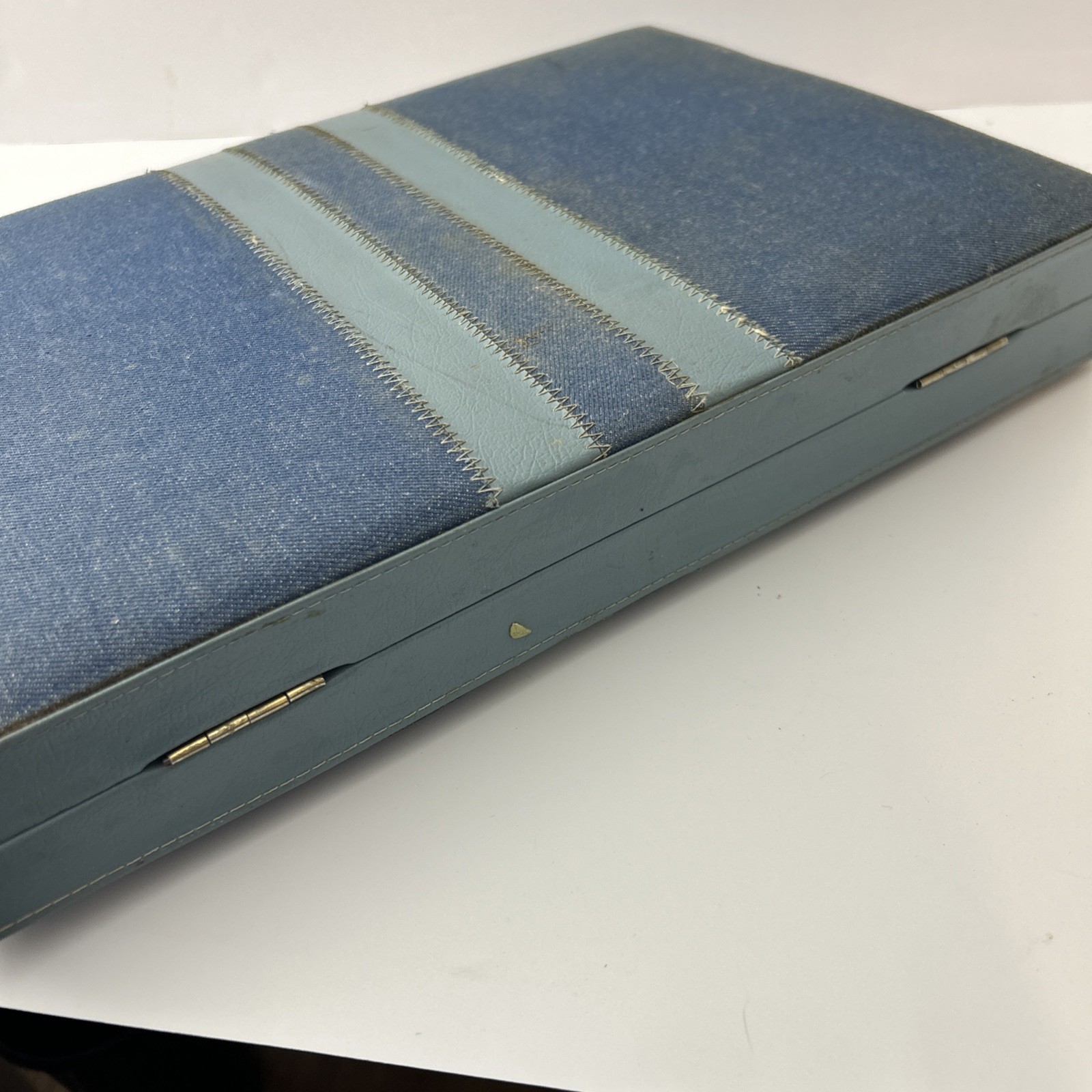 Vintage Backgammon Set Blue Corduroy Case Blue White Bakelite Chips 15” X 20”