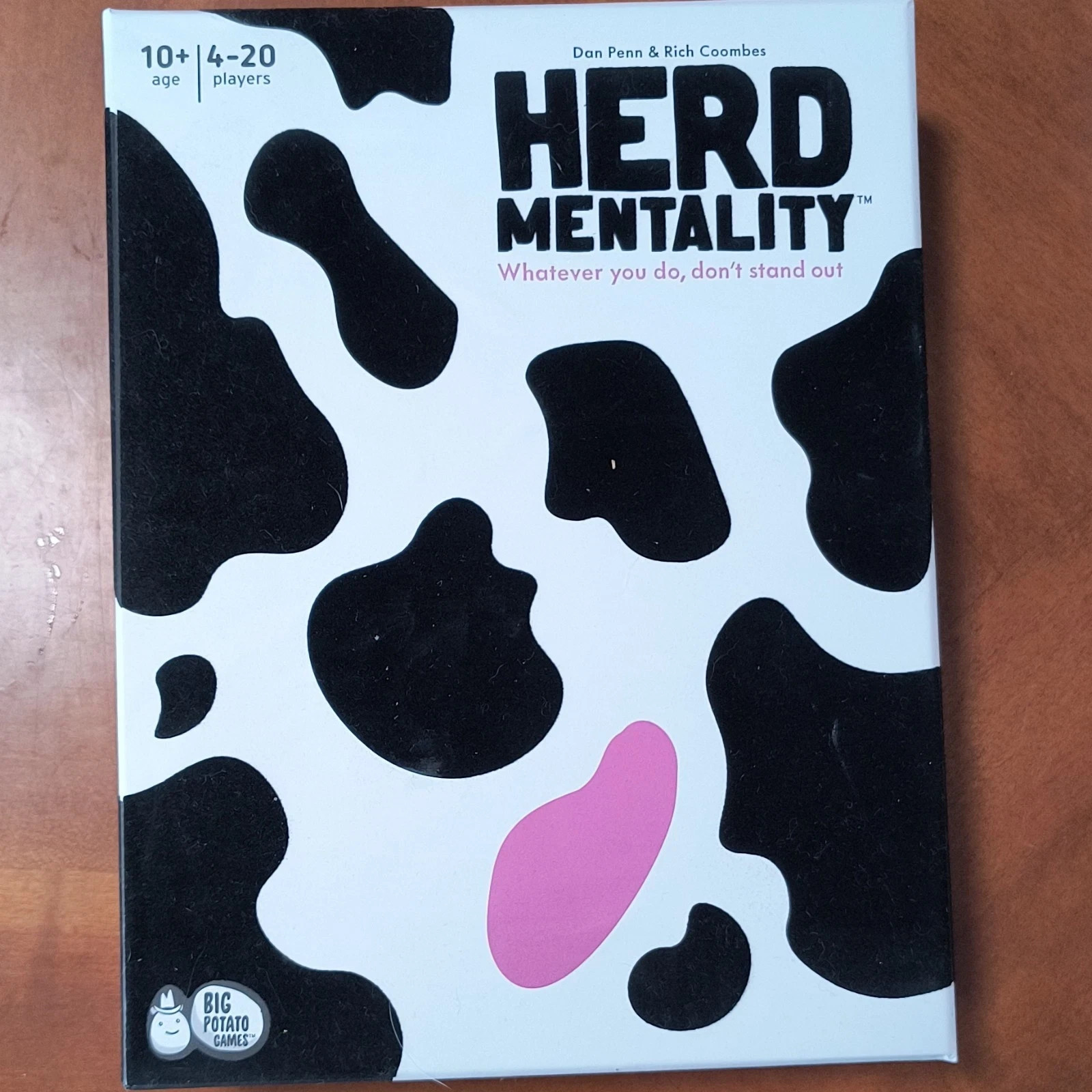 Big Potato Herd Mentality Party Game Animals Squeezy Pink Cow 4-20 10+