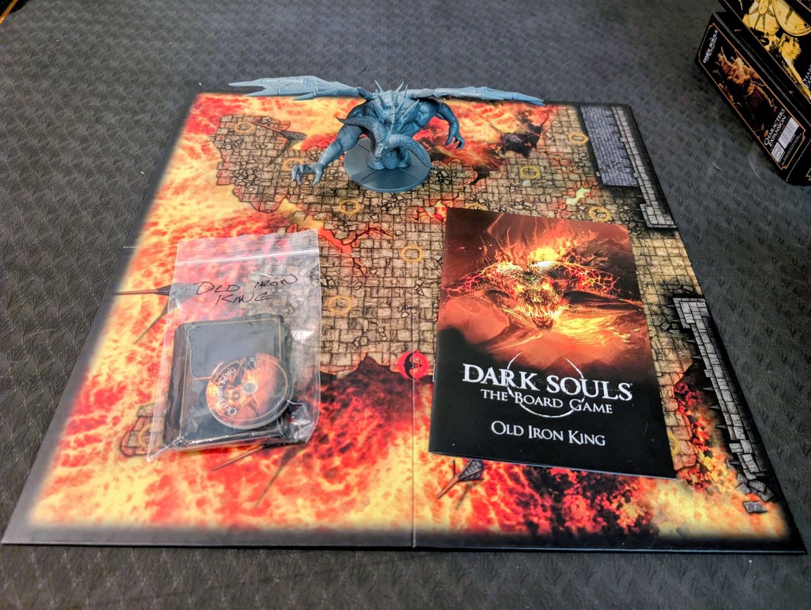 Dark Souls TheBoard Game Old Iron King Mega Boss KS Exclusive Expansion Sleeved