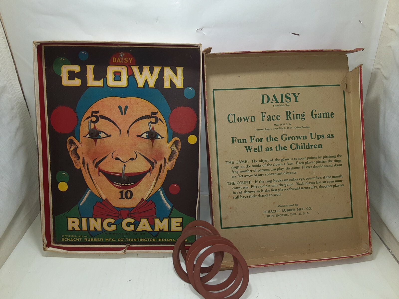 DAISY CLOWN RING GAME 1927 Ring Toss Game VERY RARE Schacht Rubber