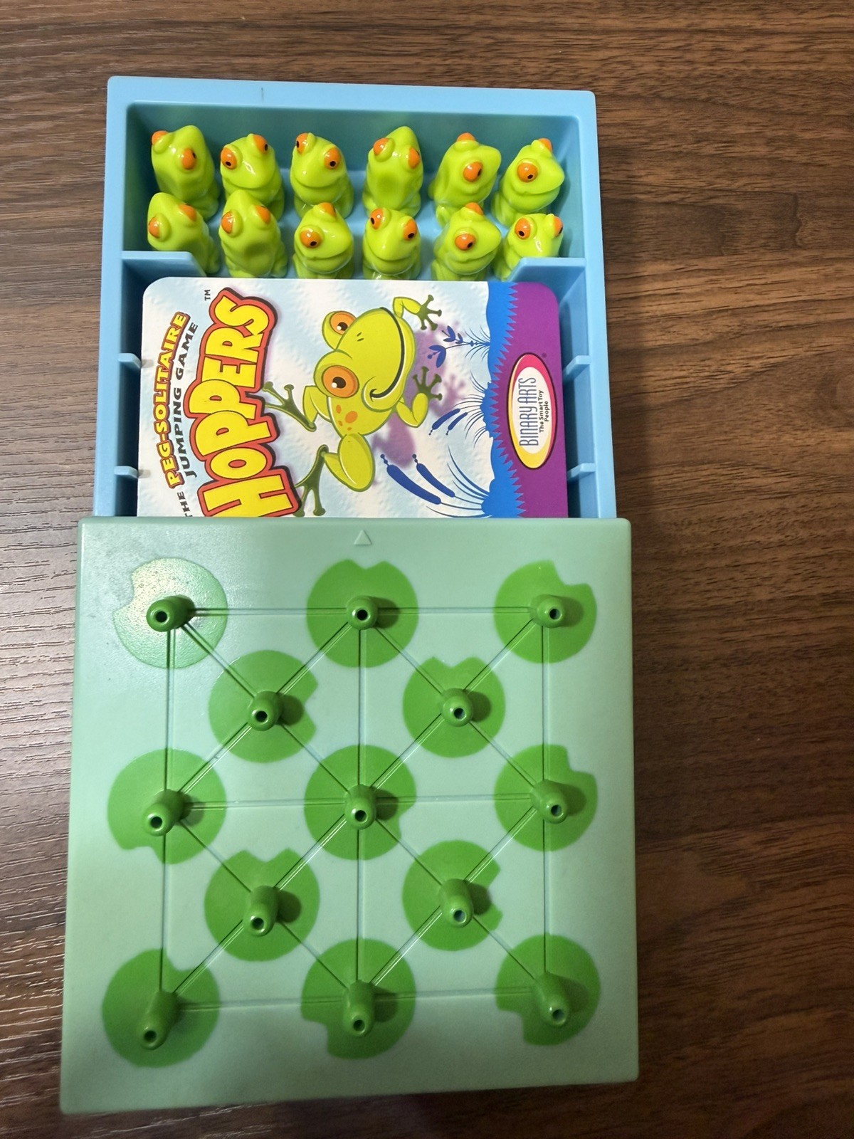 Hoppers Peg Solitaire Jumping Game 1999