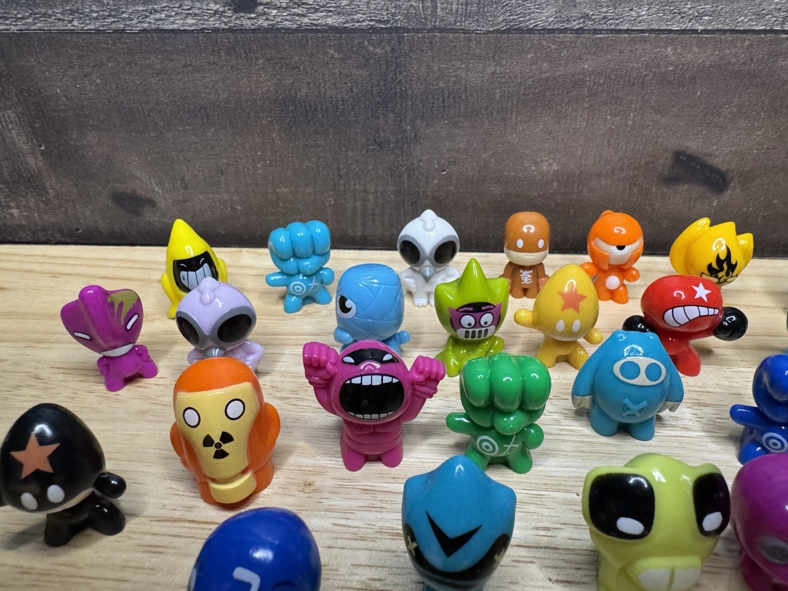 Gogos Crazy Bones Assorted Lot of 40 New Out of Package