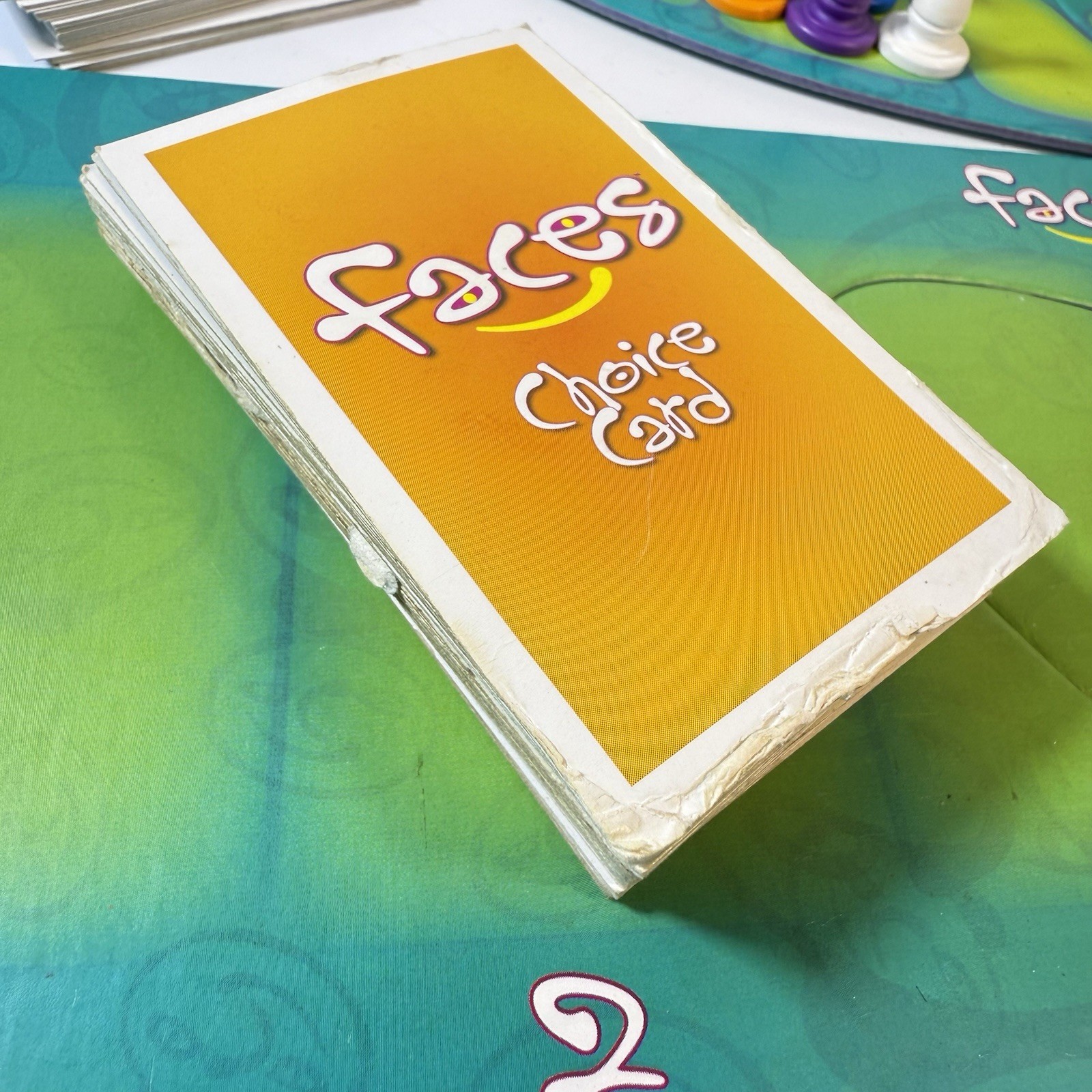Faces Board Game of First Impressions – Buffalo Games 2005 COMPLETE (read desc)