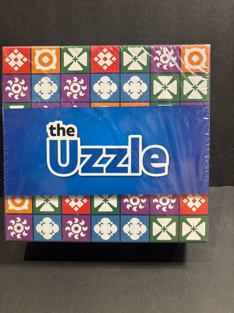 The Uzzle Board Game Family Game for Children & Adults 2-4 Players New Sealed