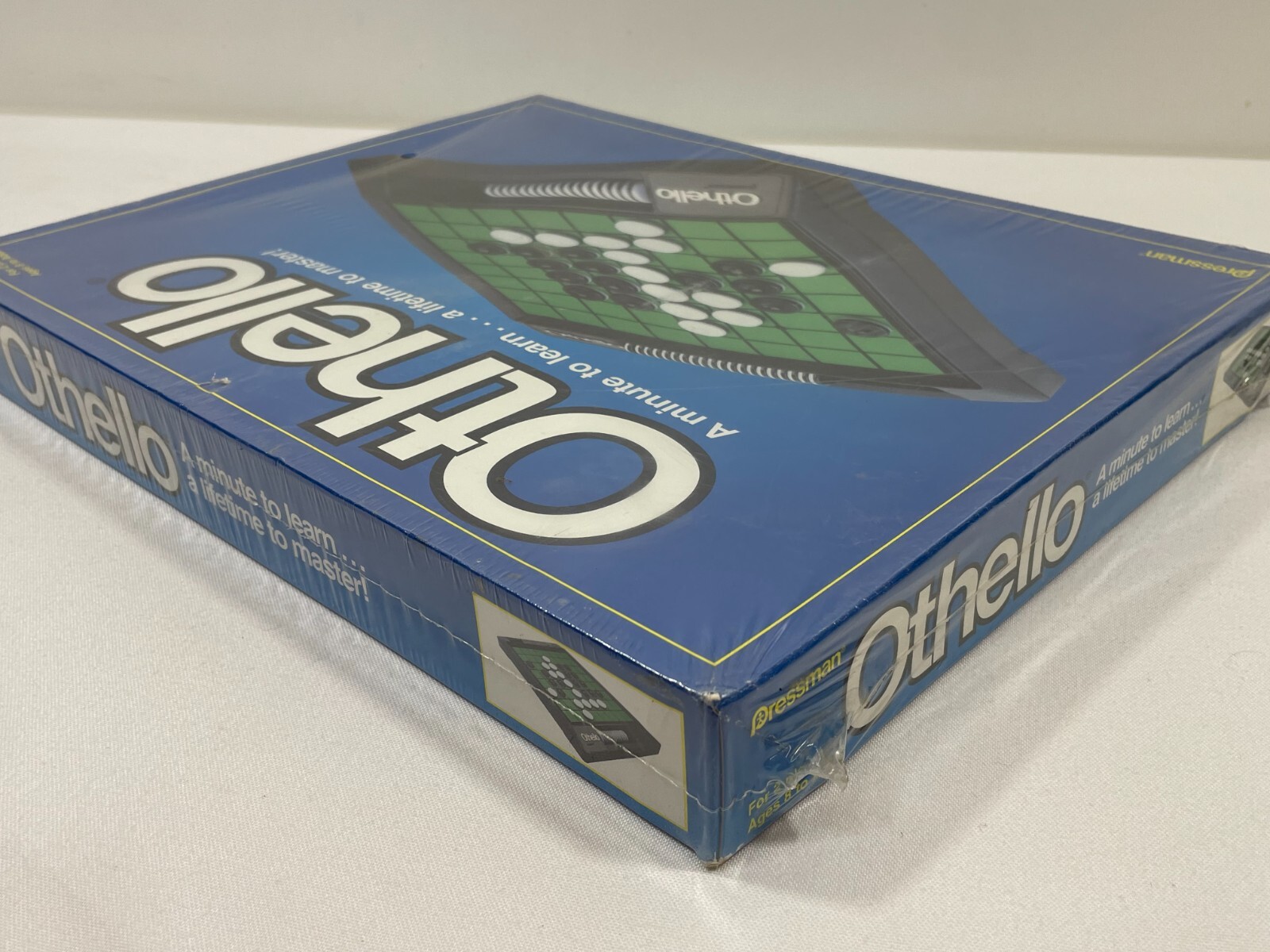 Vintage 1998 Othello Board Game by Pressman New Sealed