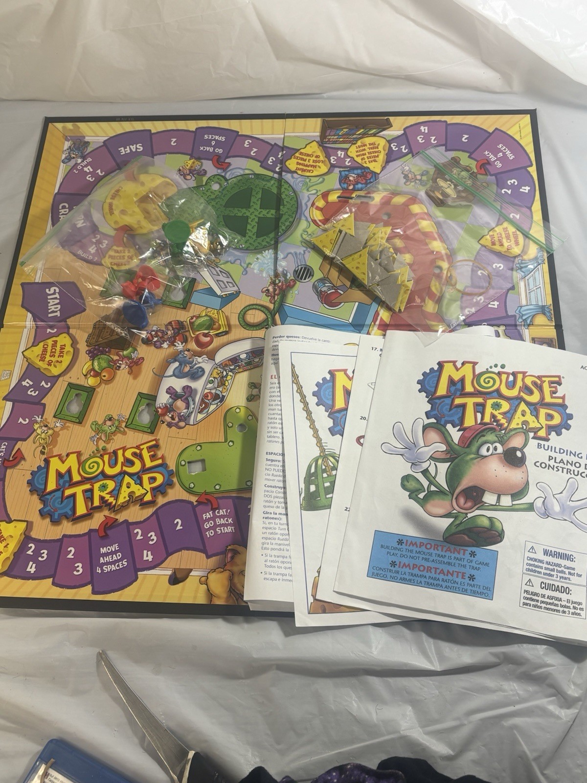 2005 Mouse Trap Game by Milton Bradley Complete in Great Condition