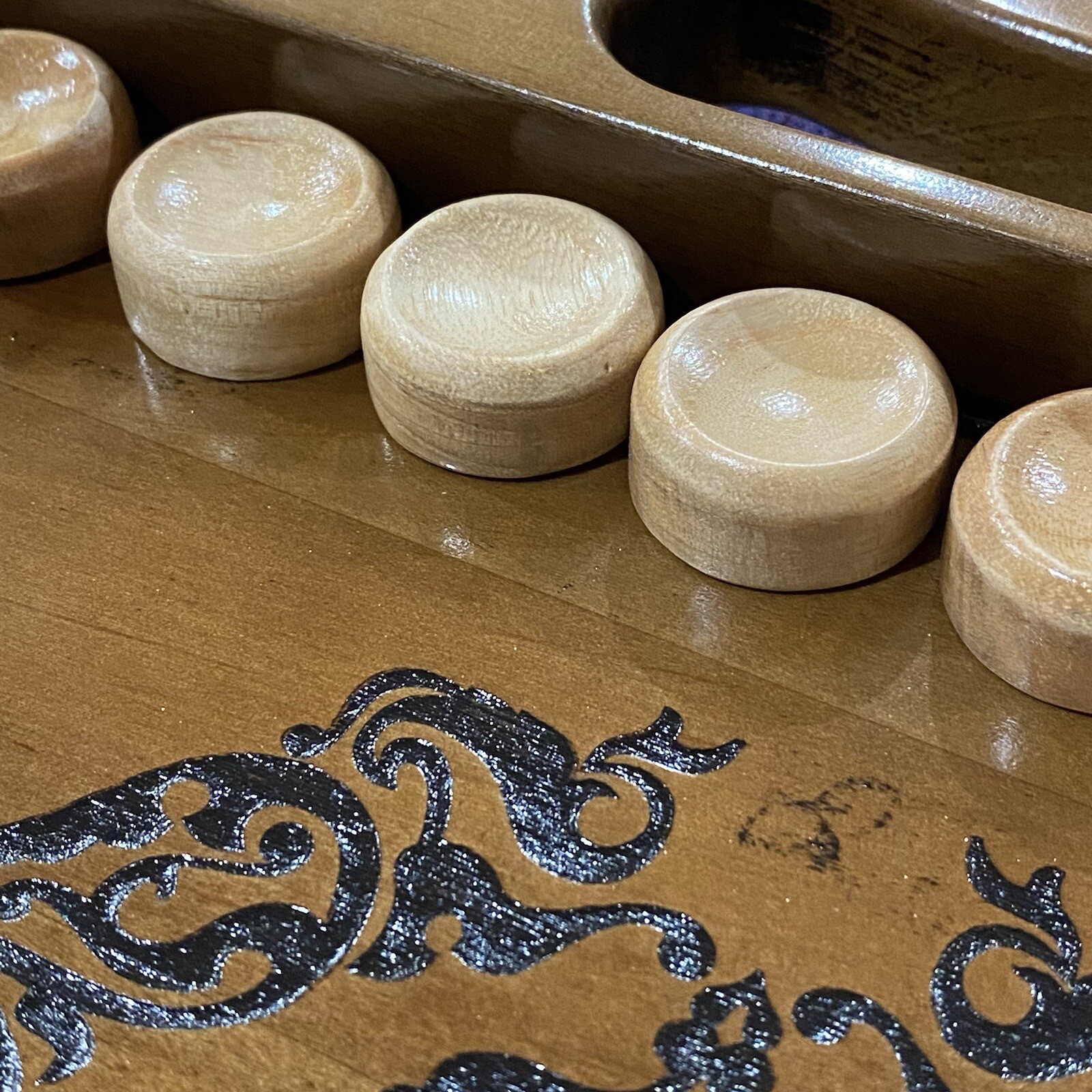 Backgammon Board w/ Checkers Benjamin Franklin Custom Design Alder and Ash Wood