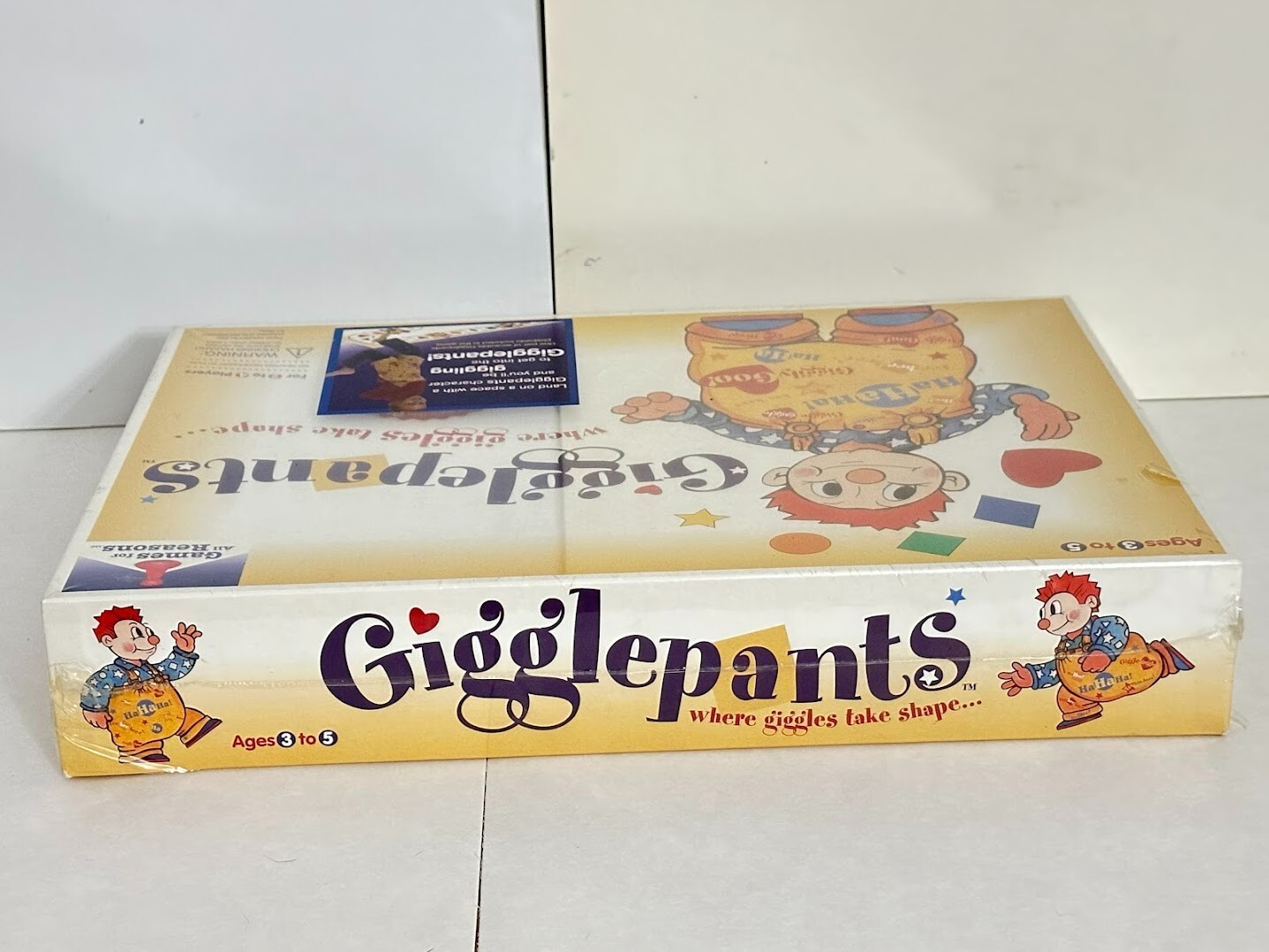 BRAND NEW GIGGLEPANTS CHILDREN’S GAME AGE 3-5 FOR 2-4 PLAYERS