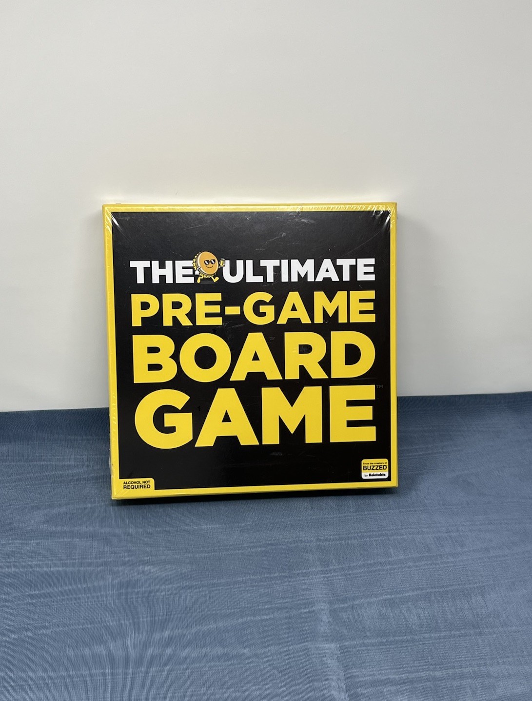 What Do You Meme? The Ultimate Pre-Game Board Game