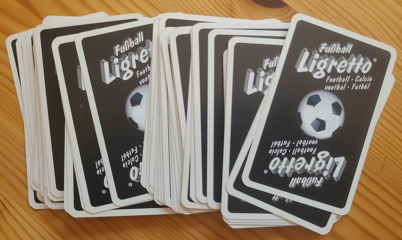 Football Ligretto Card Game Schmidt Games 150 Cards Complete Good Condition