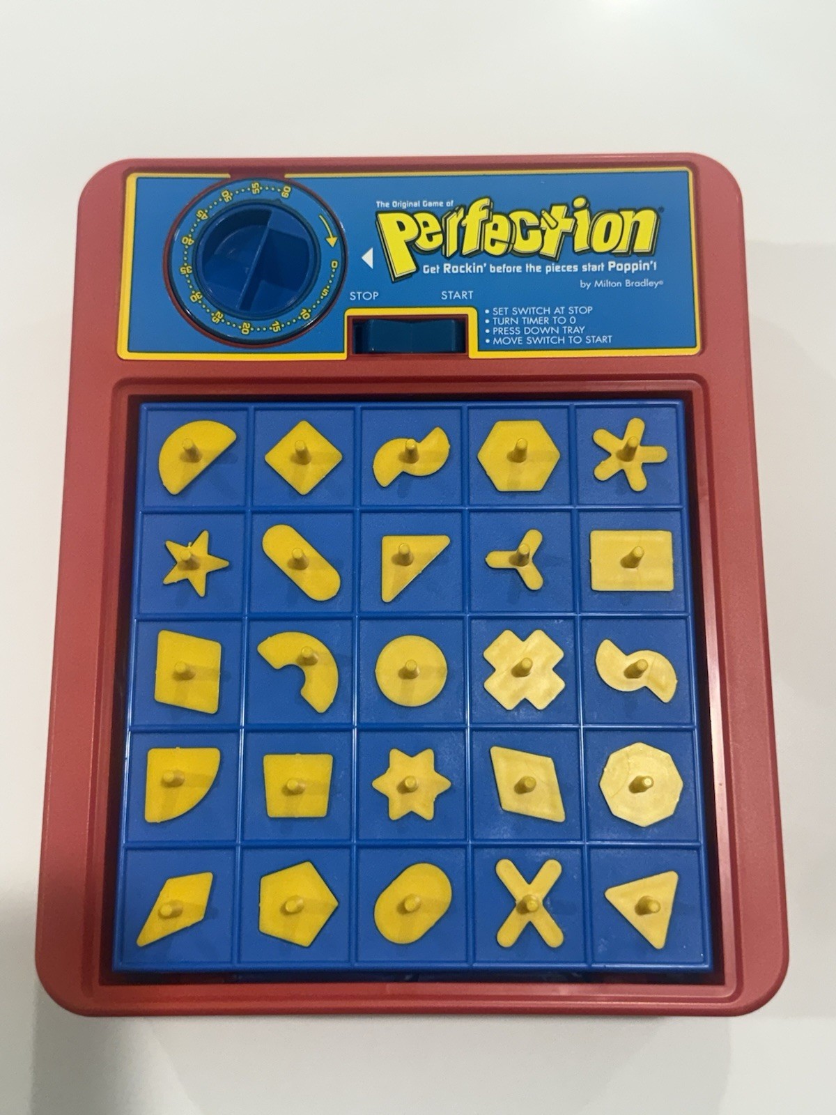 2006 Perfection Board Game Complete Tested Working Hasbro MB w/ Box Instructions