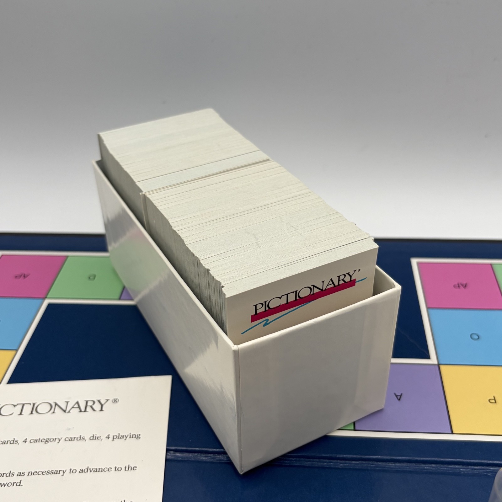 Pictionary Updated For The 90’s Classic Board Game from 1993 COMPLETE