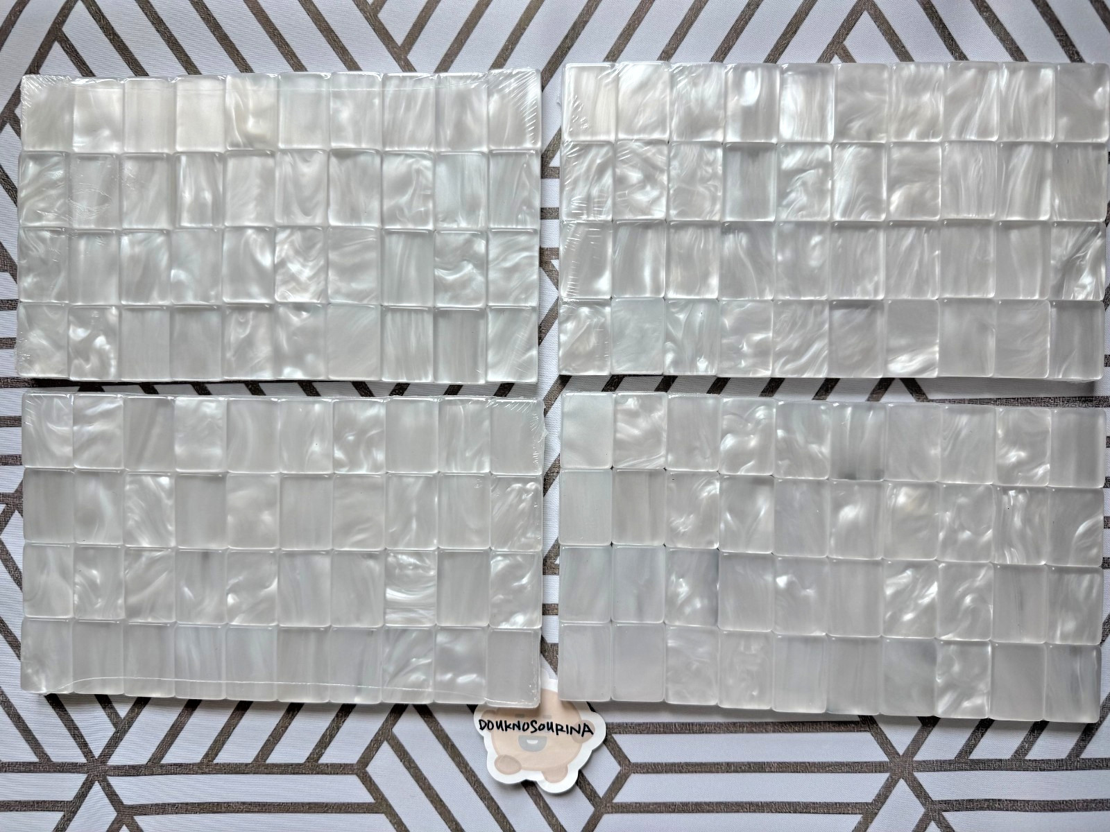 Mahjong Tiles Set – 160 Acrylic American Mah Jong Game – Pearl White Shell