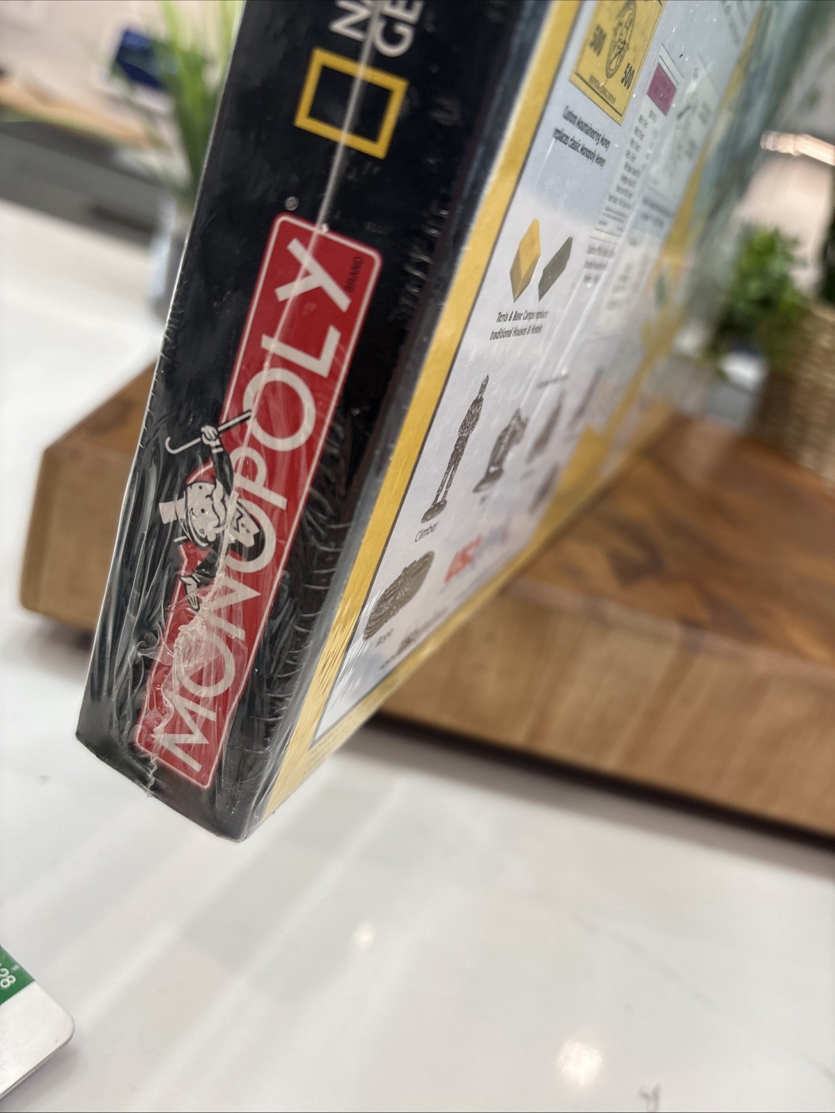 Monopoly Mountaineering Edition – National Geographic – 2001 – Complete