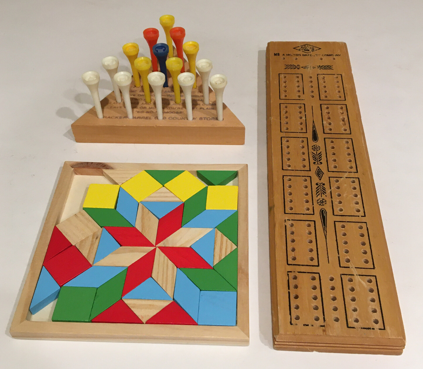 LOT OF 3 MILTON BRADLEY CRIBBAGE WITH PEG STORAGE TRIANGLE + WOODEN GAME PUZZLES