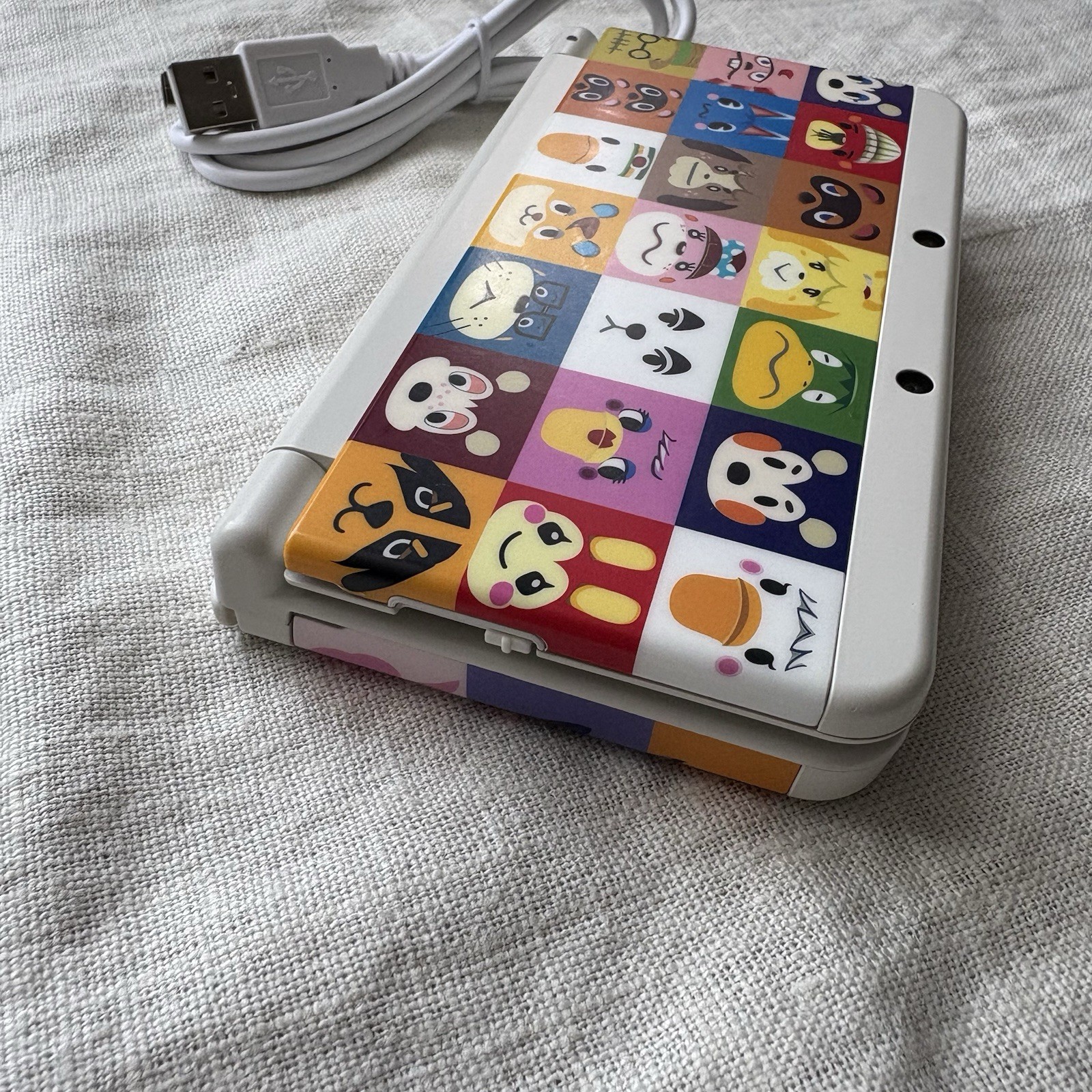 Nintendo new 3DS Animal Crossing Kisekae Plate touch pen 4GB SD card USB Ued JP