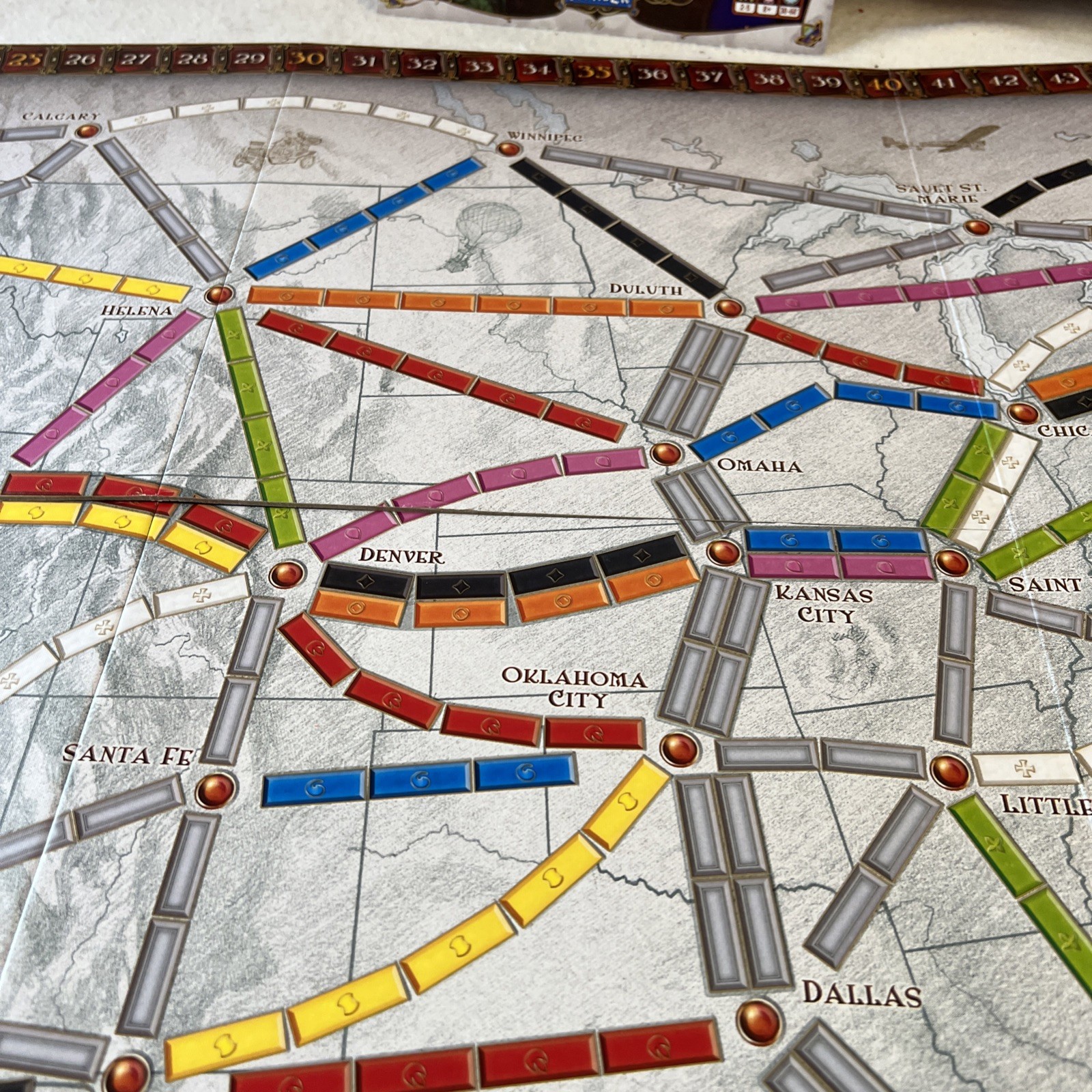 Days of Wonder Dow Ticket to Ride Complete All Pieces Included