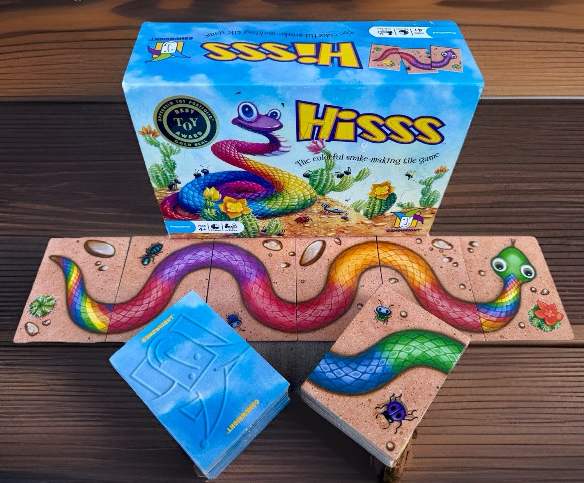 Gamewright Hisss The Colorful Snake-Making Tile Game-All 50 Tiles-No Manual